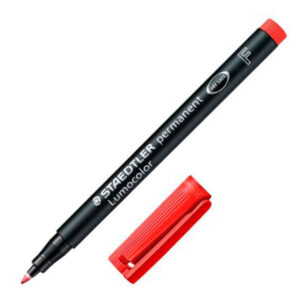 staedtler lumocolor 318 rotulador permanente punta fina redonda trazo 0.6mm capuchon con clip secado rapido color rojo