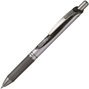 pentel energel boligrafo de bola retractil punta 0.7mm trazo 0.35mm tinta gel recargable grip de agarre clip de metal 50% de materiales reciclados color negro