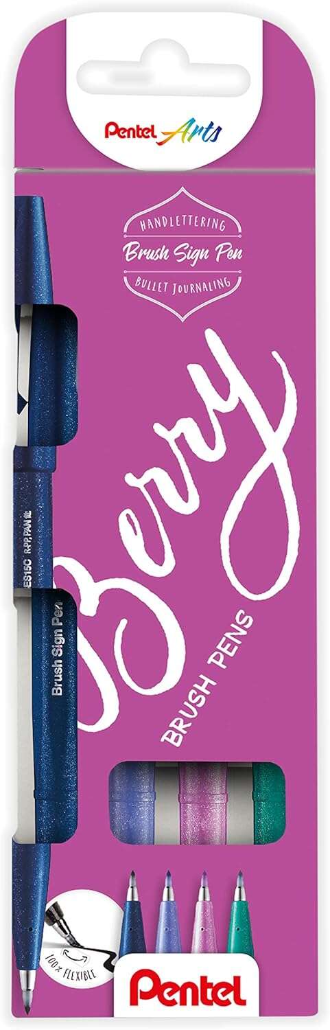 pentel brush sing pen berry pack de 4 rotuladores con punta de pincel lineas finas o gruesas dependiendo de la presion fabricados con 81% de plasticos recicldos colores azul marino, azul violeta, rosa violeta y verde turquesa
