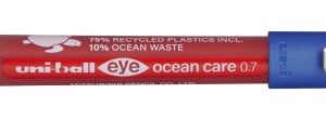 uni ball eye ocean care ub 157rop boligrafo de tinta liquida punta de bola 0.7mm trazo 0.5mm tinta resistente al agua y luz color rojo