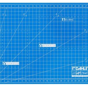 dahle 10690 plancha de corte a4 22x30cm 5 capas con nucleo resistente al corte lineas de orientacion color azul