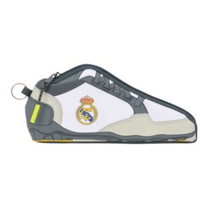 safta real madrid estuche portatodo de 0.5l con forma de bota 1 compartimento anilla para colgar cierre con cremallera 24x10x2cm color blanco y negro