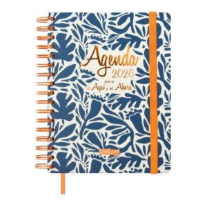 finocam talkual agenda de espiral anual 2026 tapa dura cierre de goma formato 1/4 155x217mm 1 dia por pagina color azul y naranja