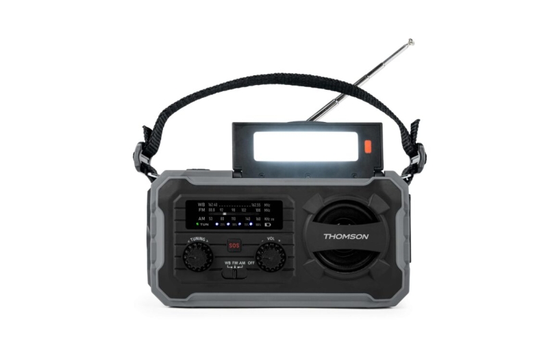 thomson radio solar portatil sos am/fm bateria de 8000mah linterna de emergencia 3 modos de carga funcion powerbank color gris