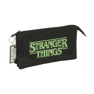 safta stranger things portatodo 3 compartimentos con cremalleras bolsillo interior 0.6l 220x30x120mm color negro