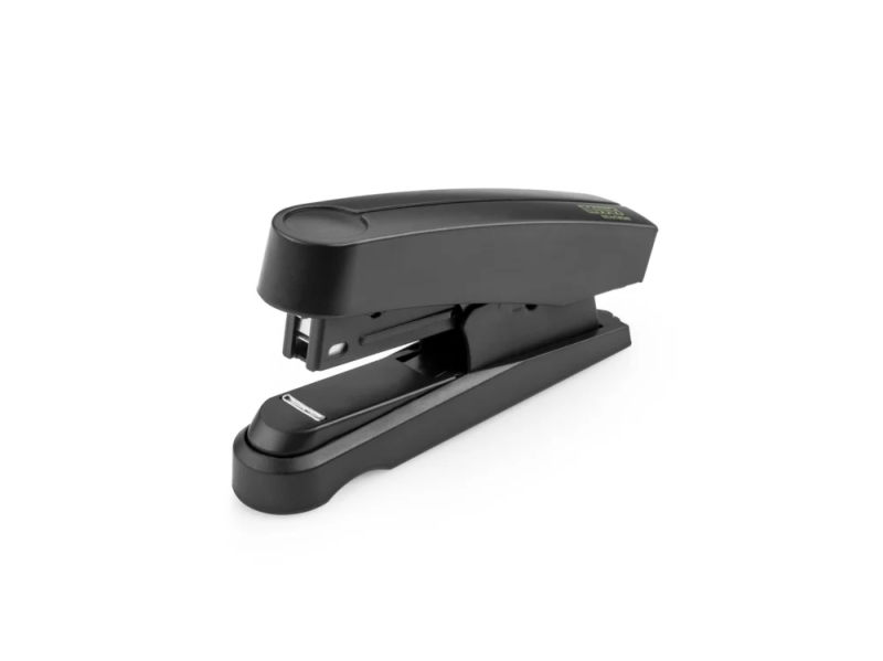 novus b10fc re+new grapadora de sobremesa fabricada con 95% de plastico reciclado hasta 20 hojas grapado plano y clavado incluye 200 grapas color negro