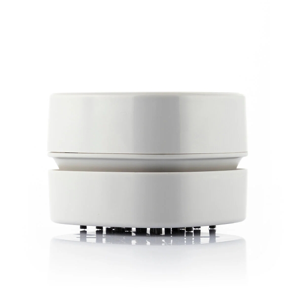 innovagoods micuum mini aspirador de escritorio ideal para mascotas facil limpieza cepillos en la base 2 pilas aa interruptor de encendido 8x6x8cm color blanco
