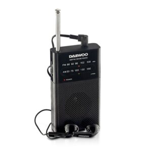 daewoo radio am/fm alimentacion a pilas jack 3.5mm antena telescopica altavoz integrado 130x70x28mm color negro