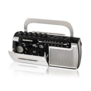 daewoo radio grabadora cassette am/fm alimentacion a pilas jack 3.5mm microfono integrado altavoz integrado asa de transporte color gris