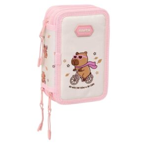 safta capibara plumier de 3 pisos 37 piezas goma lapiz 2 boligrafos sacapuntas 2 reglas 16 colores 14 rotuladores 12.5x19.5x5.5cm color rosa pastel
